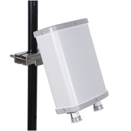 1710 - 2690MHz 14dBi Dual Polarized Patch Panel Antenna Outdoor Sector Antenna